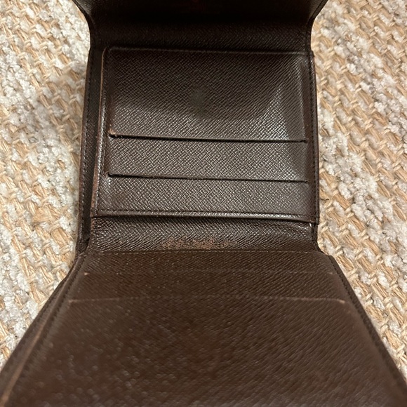 Louis Vuitton Wallet - Picture 7 of 15